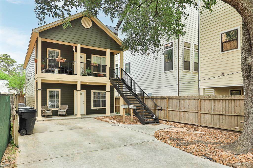 814 Fisher Street - Photo 1
