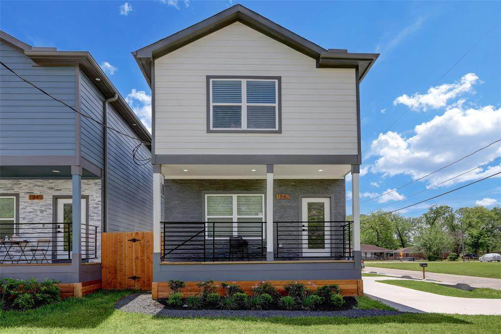 1847 Dewalt Street - Photo 1