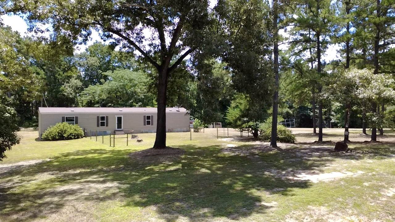 227 County Road 3240 - Photo 1