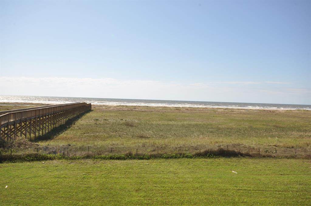 26461 Cat Tail Drive - Photo 1