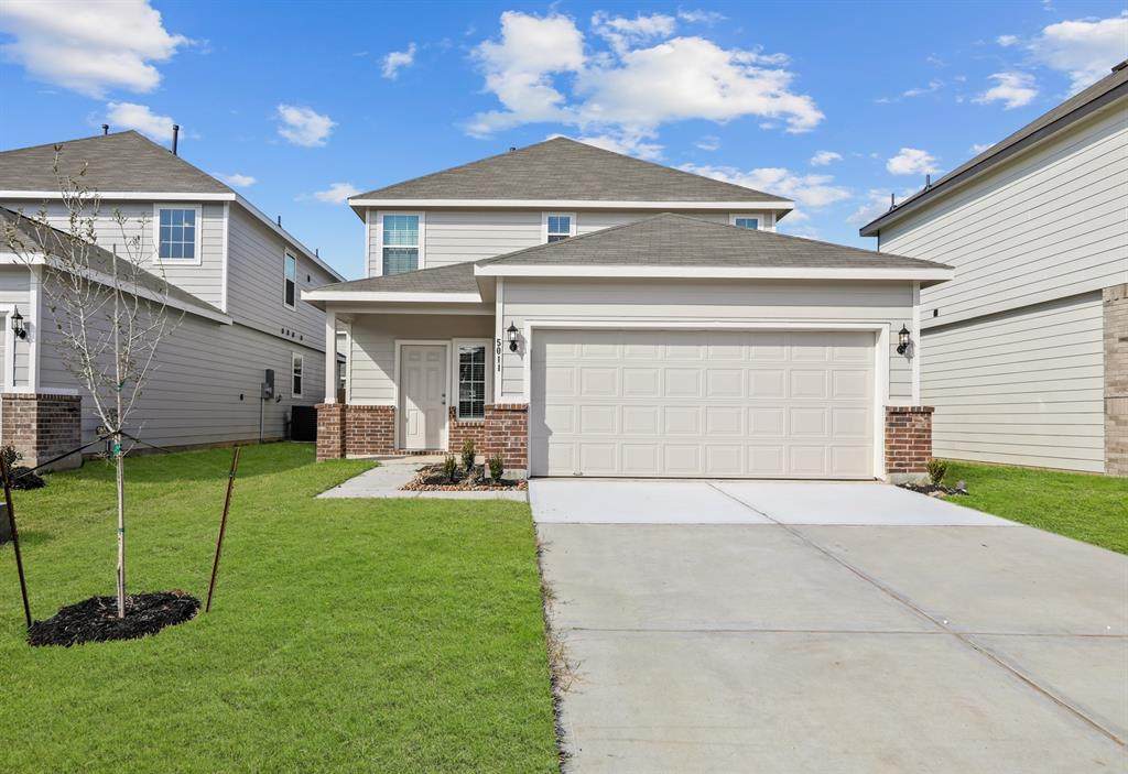 5011 Yellow Ginko Trail - Photo 1
