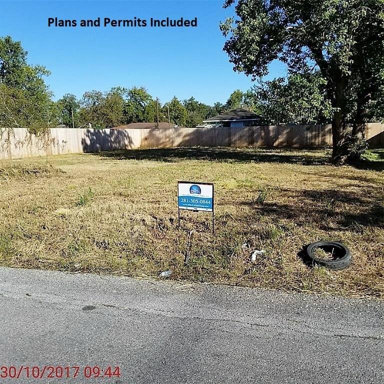 723 E 37th - Photo 1