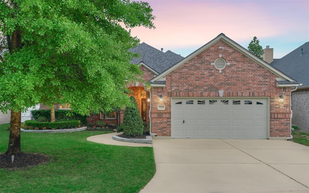 13625 Lakeside Place Drive - Photo 1