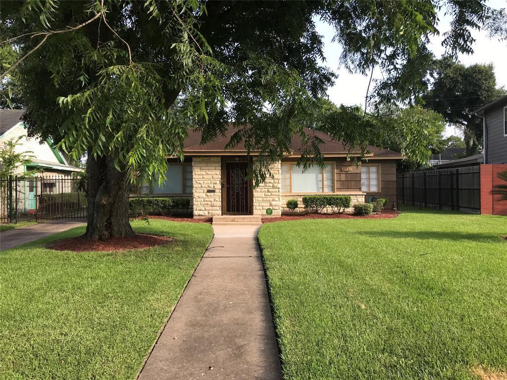 3822 Southmore Boulevard - Photo 1