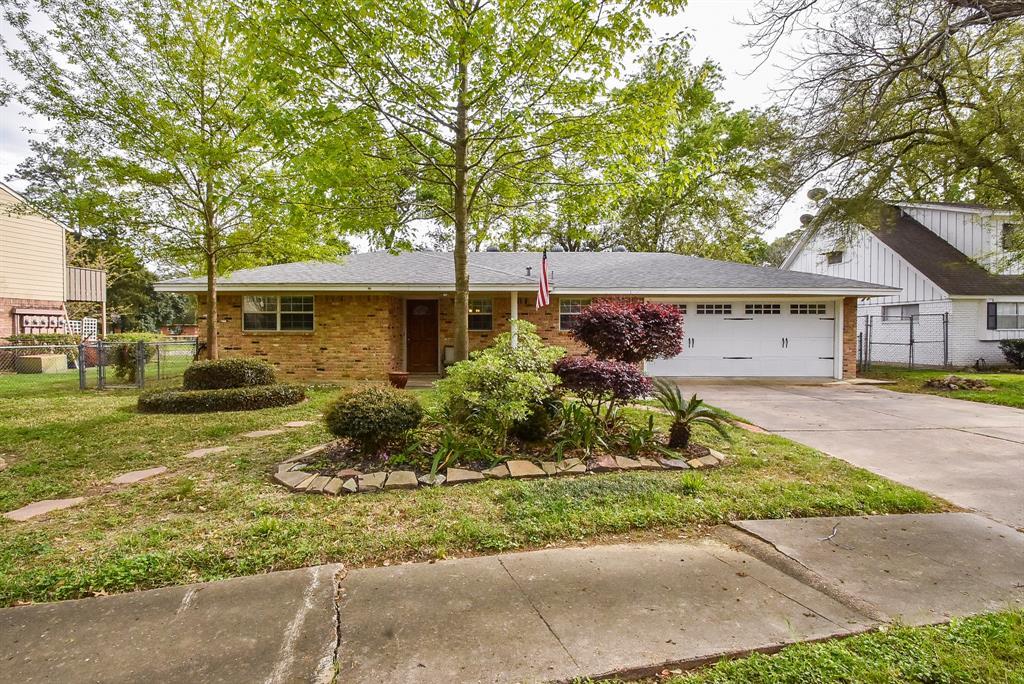 5115 Chantilly Lane - Photo 1