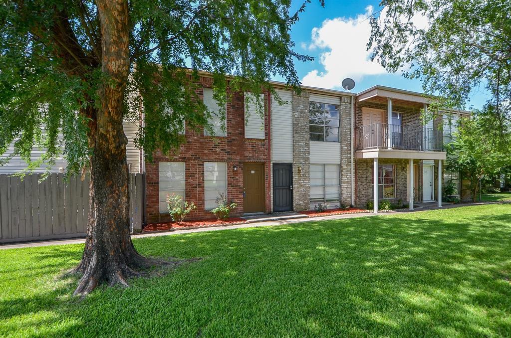 600 Allen Genoa Road - Photo 1