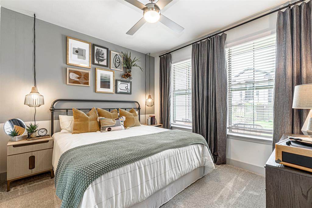 698 Basilica Bay Drive - Photo 1
