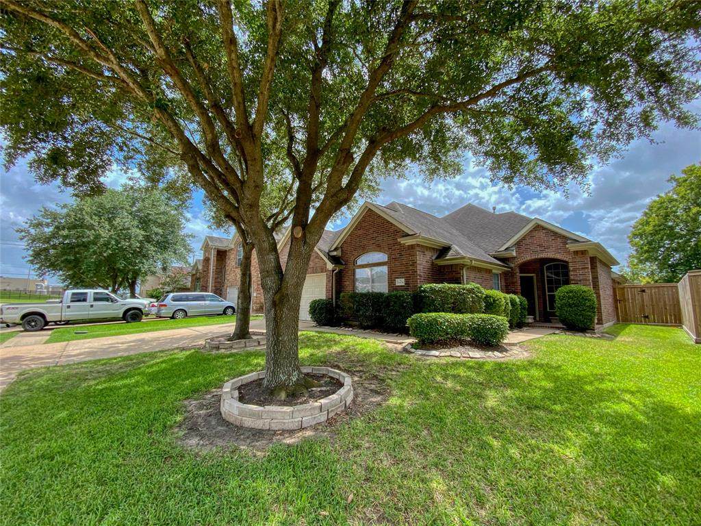 5406 Silver Oak Drive - Photo 1