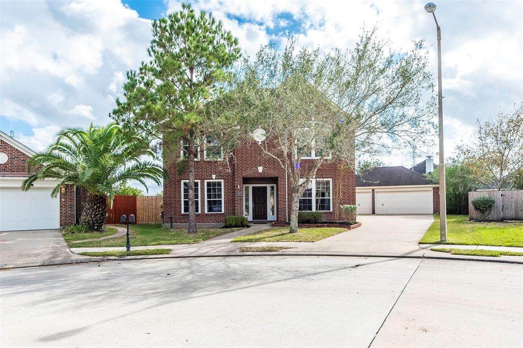 426 Colchester Lane - Photo 1