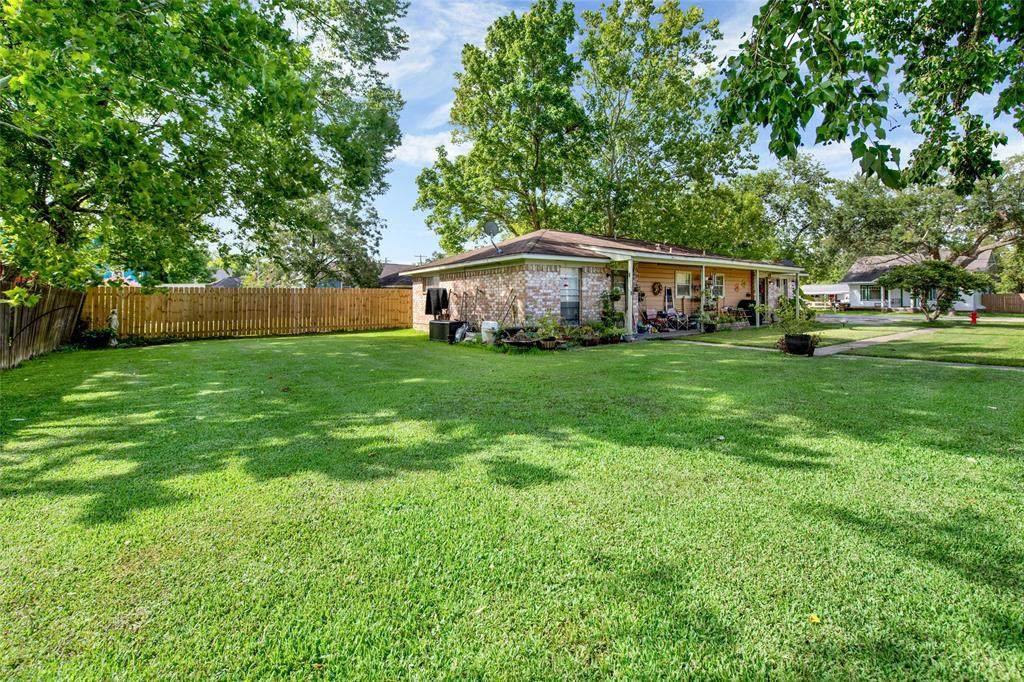 4539 Dakota Street - Photo 1