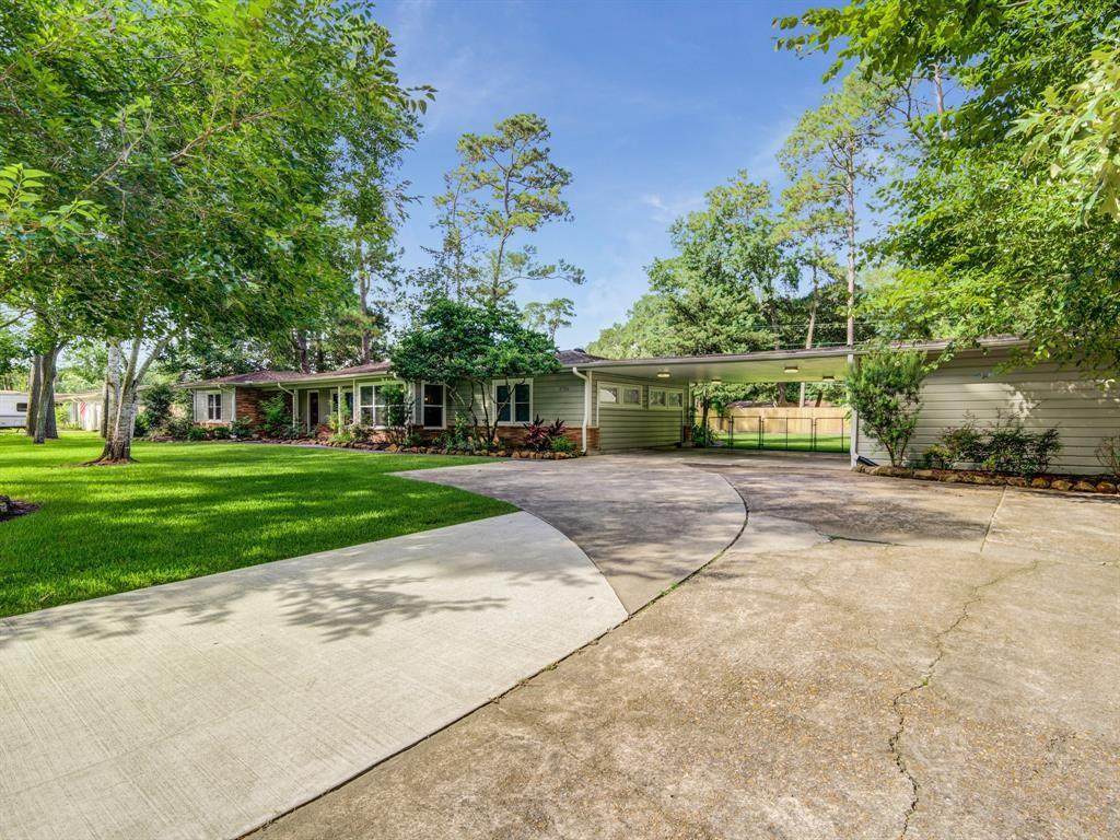 3720 Bayou Circle - Photo 1