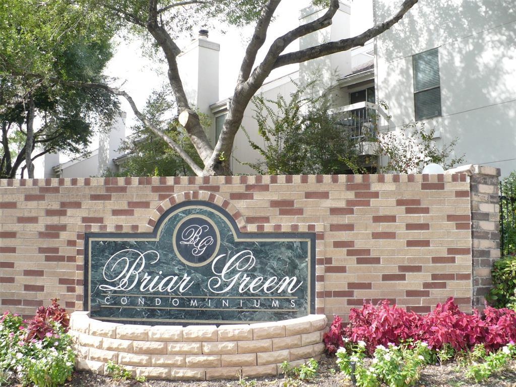 7900 Stadium Dr - Photo 1