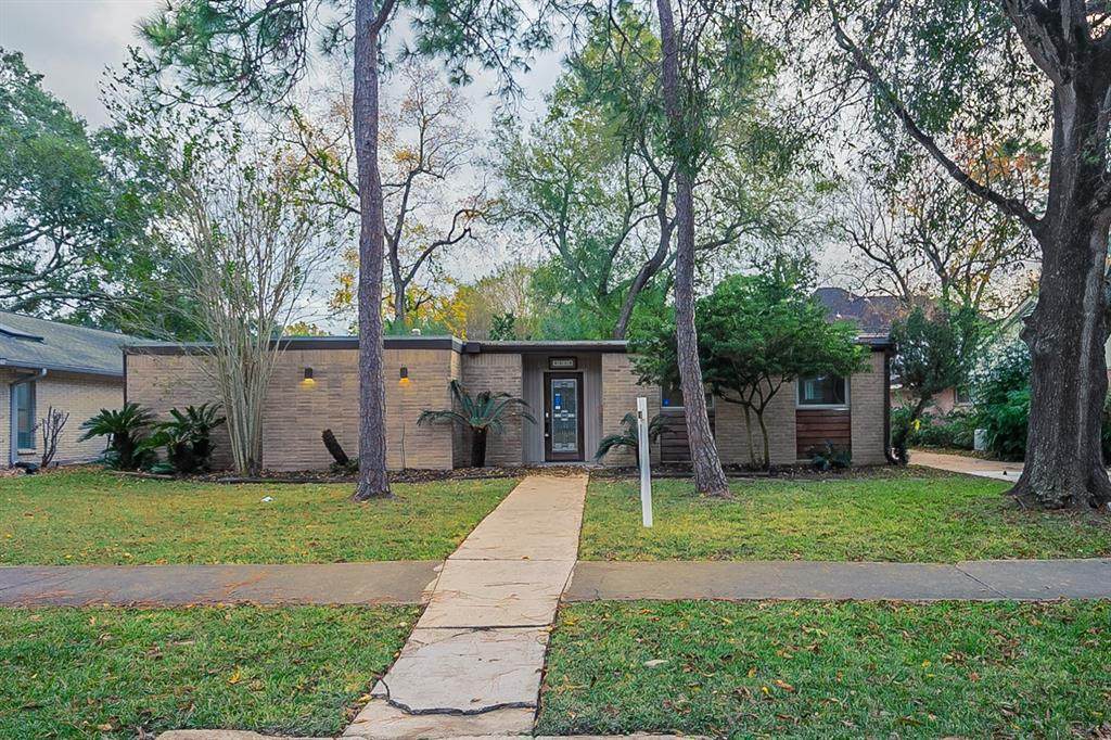 5515 Braesvalley Drive - Photo 1
