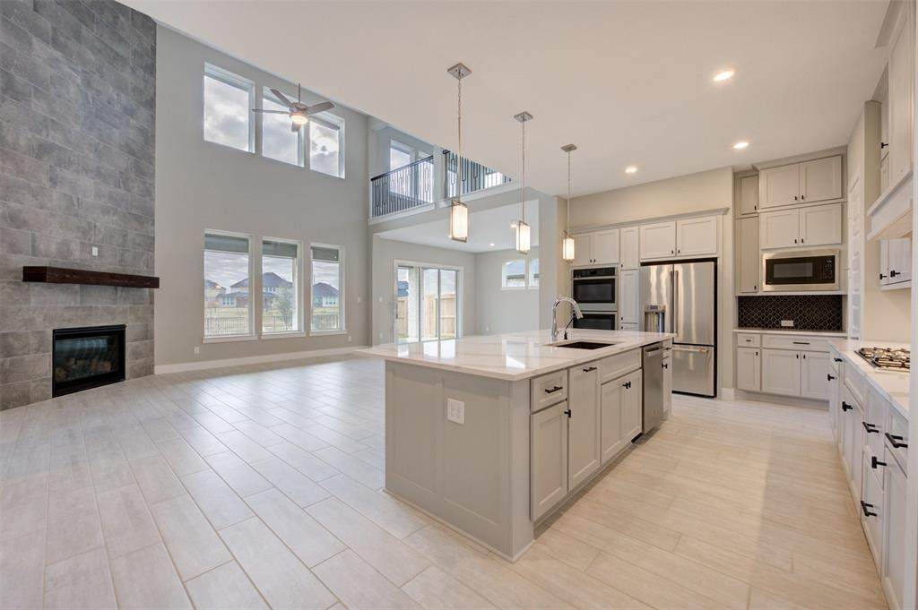 3061 Prairie Sky Lane - Photo 1