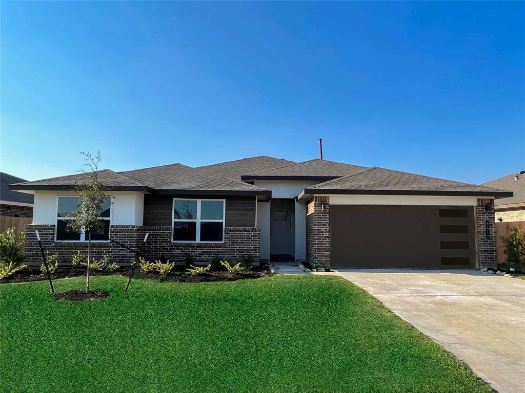 1211 Hyde Lake Lane - Photo 1