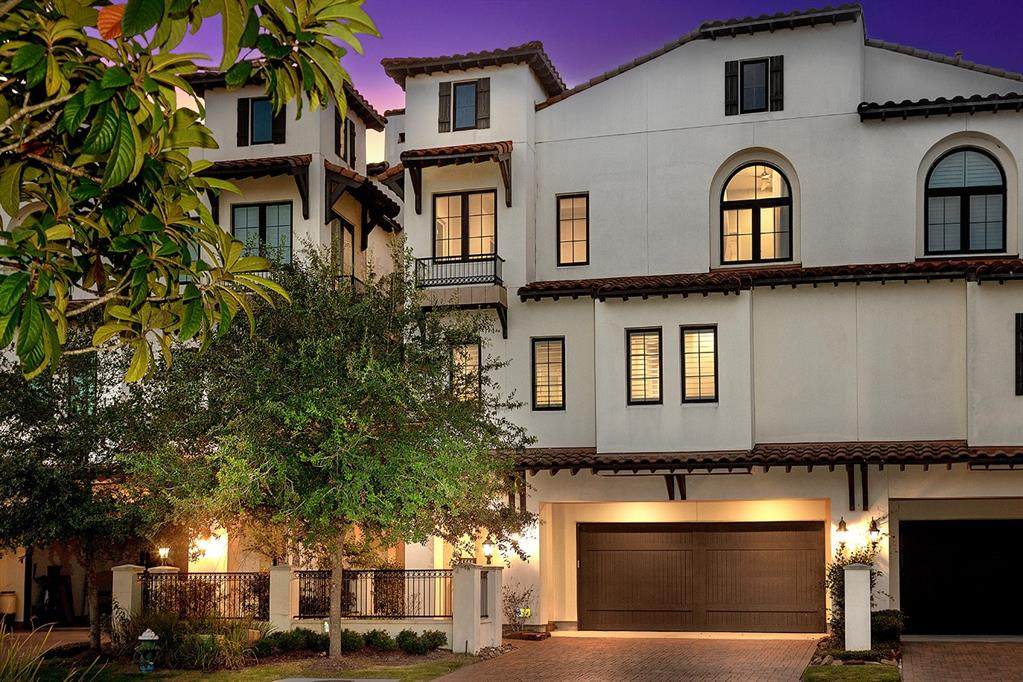 42 Lakeside Cove - Photo 1