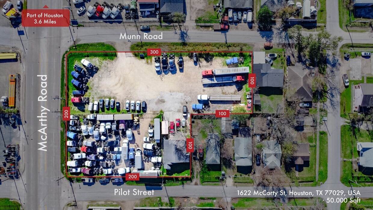 1622 Mccarty Street - Photo 1