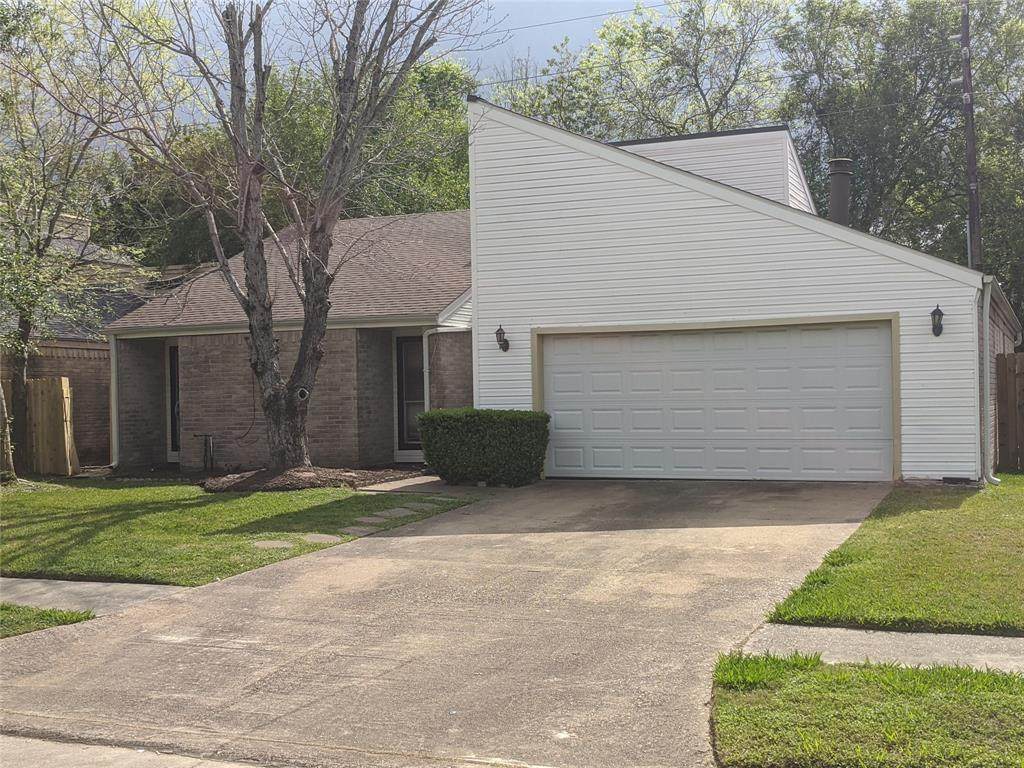 10842 Village Trail Drive - Photo 1