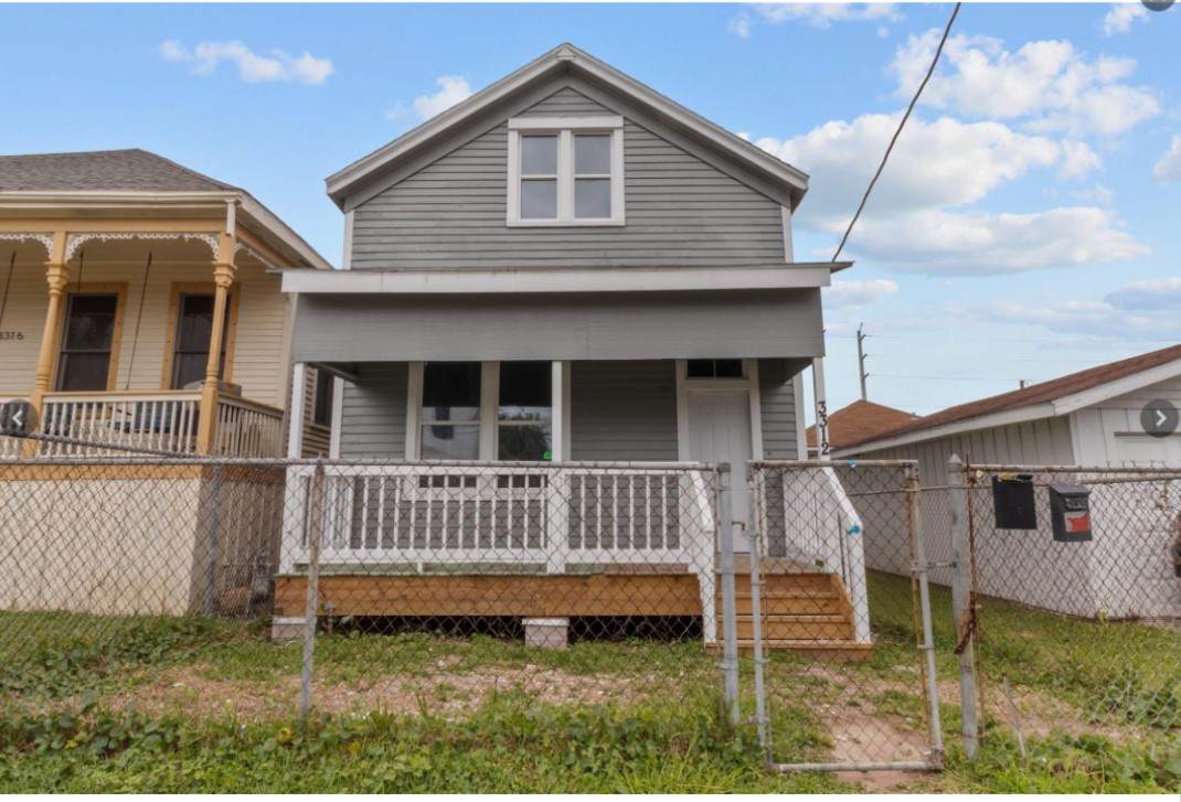 3312 Sealy Street - Photo 1