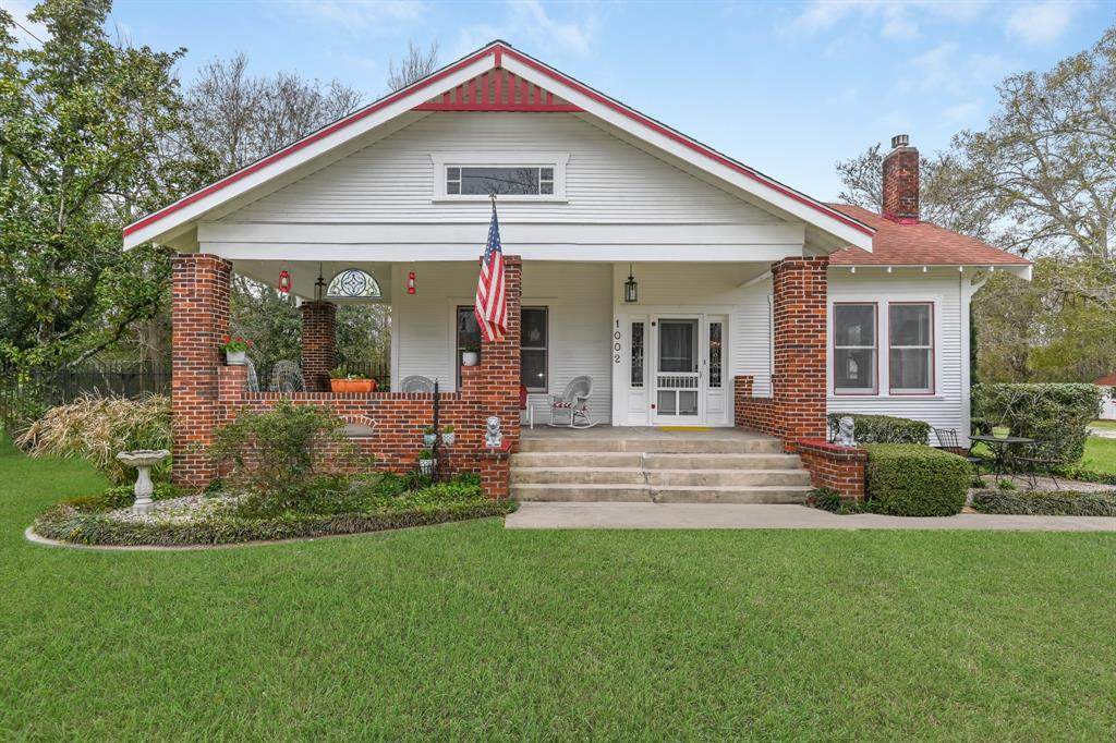 1002 Cleveland Street - Photo 1