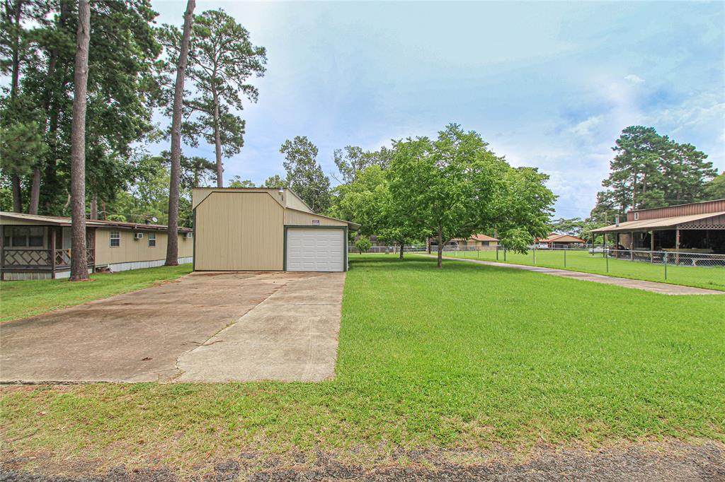 161 Lakeside Drive - Photo 1