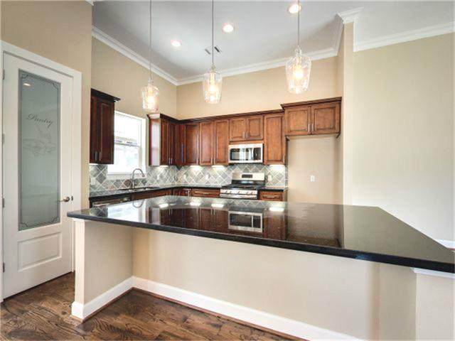 3505 Hutchins Street - Photo 1