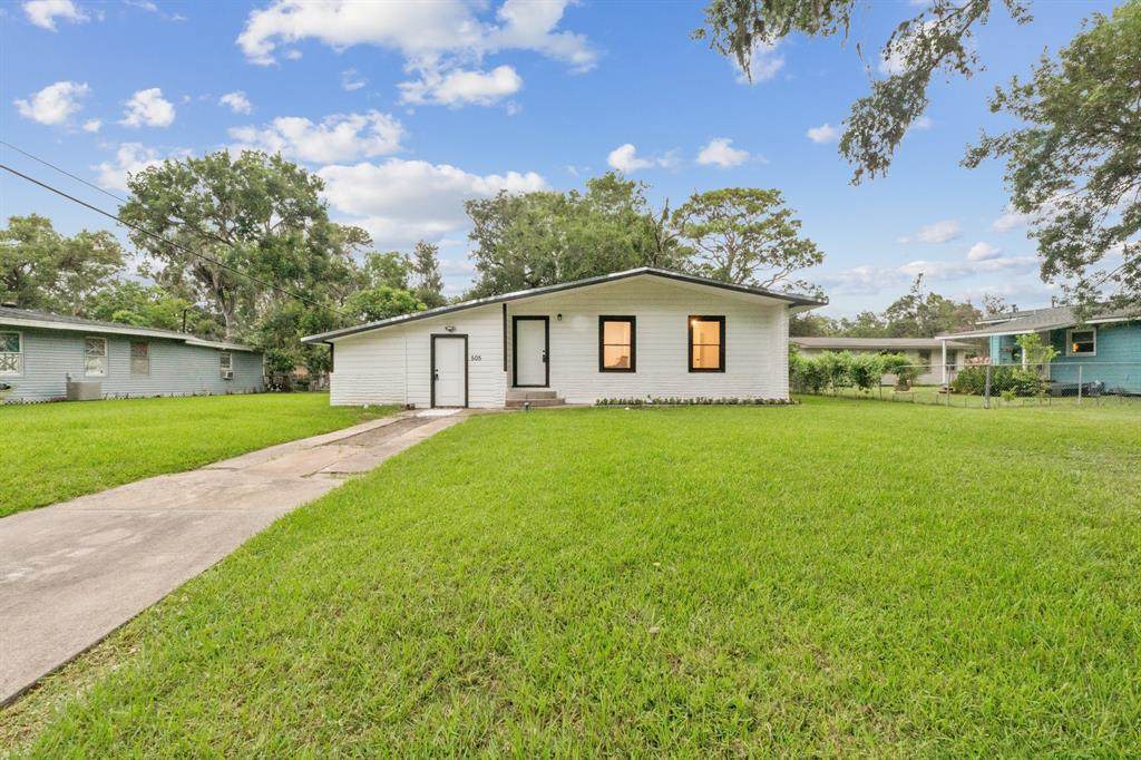 505 Winding Way Street - Photo 1