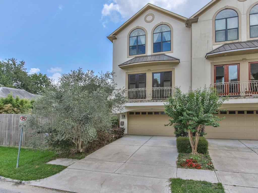 4511 Lillian Street - Photo 1
