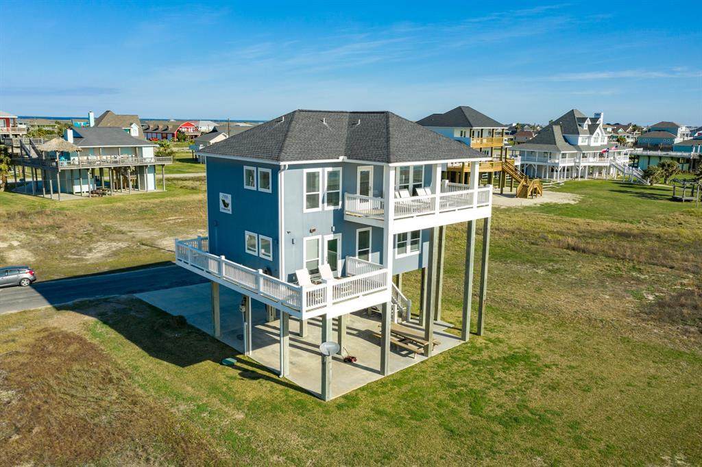 2496 Gilmore - Photo 1