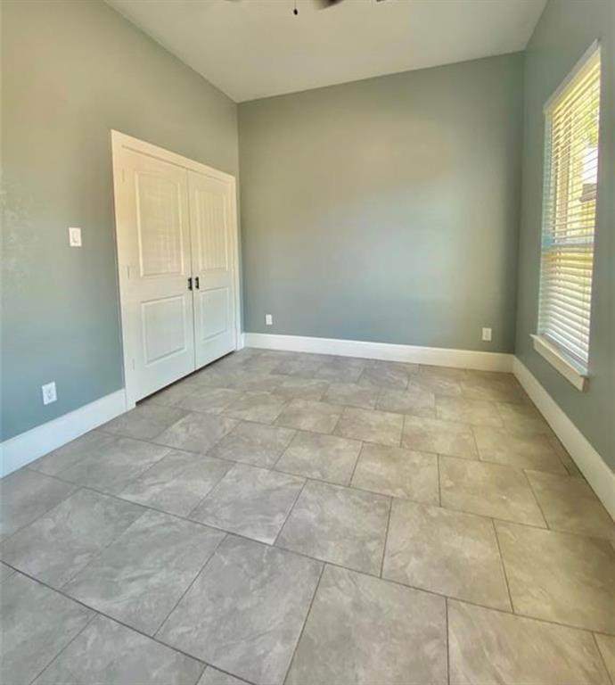 820 Utah - Photo 1