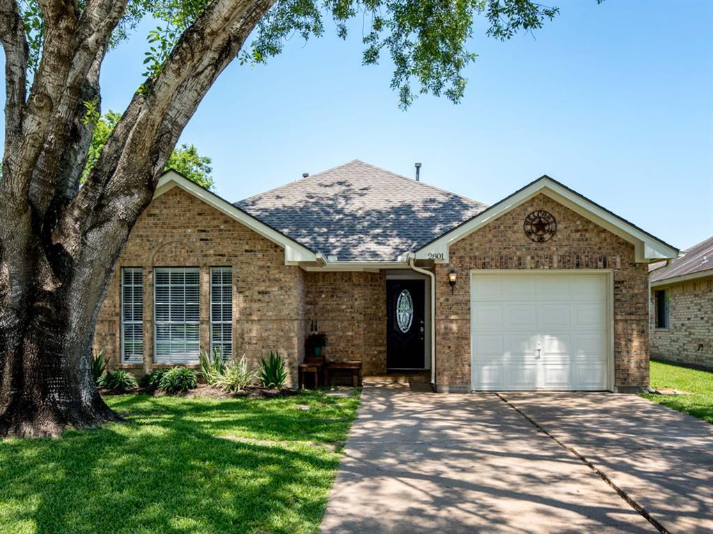 2801 Overland Trail - Photo 1