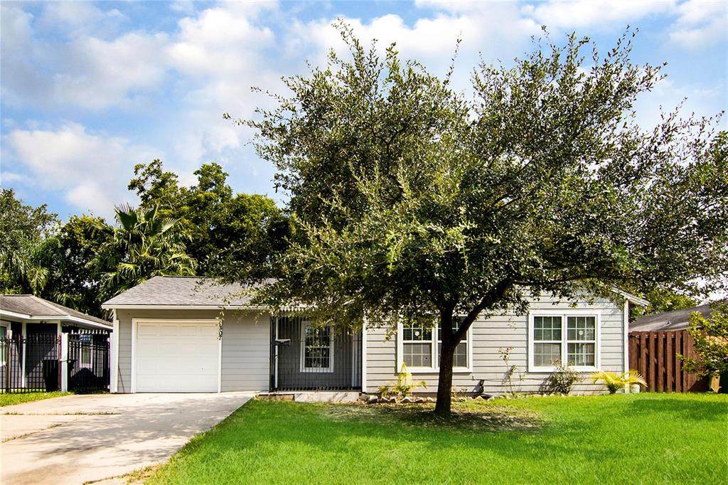 1307 Shawnee Street - Photo 1