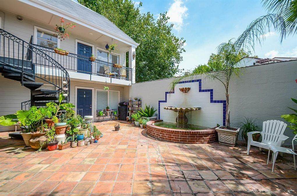 1404 Welch Street - Photo 1