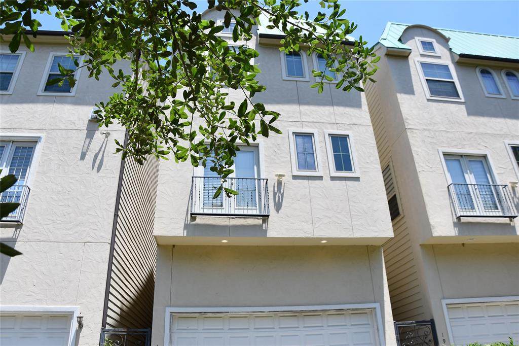 1904 Lauderdale Street - Photo 1