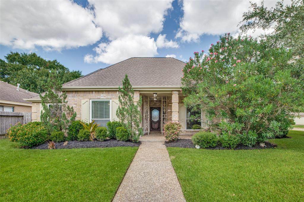 12106 Burgoyne Drive - Photo 1