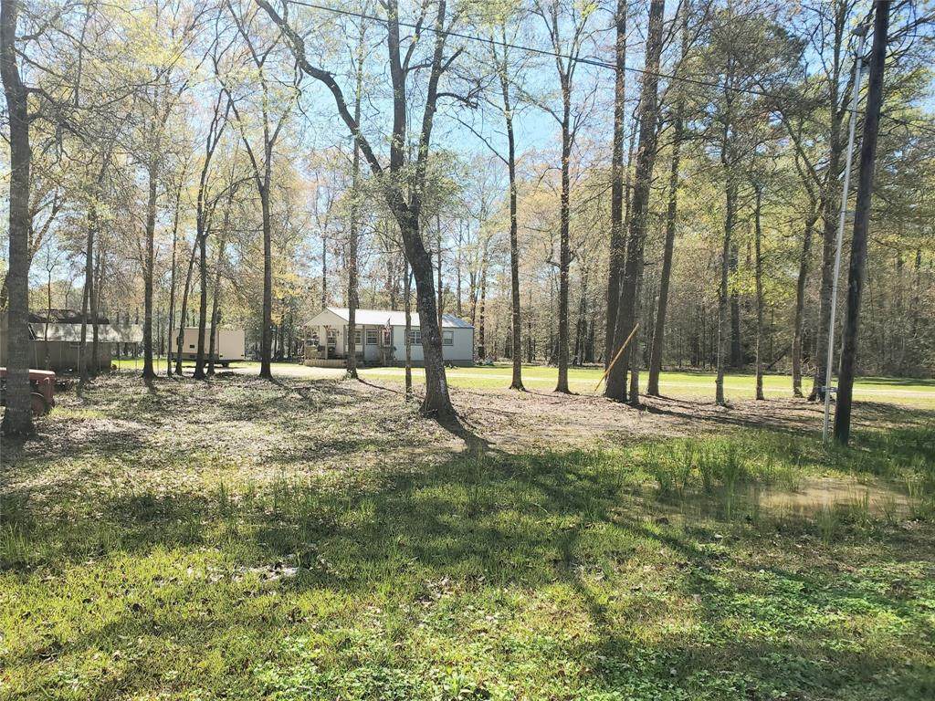 490 County Road 6471 - Photo 1