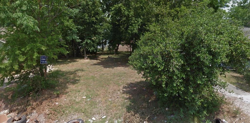 2918 Staples Street - Photo 1
