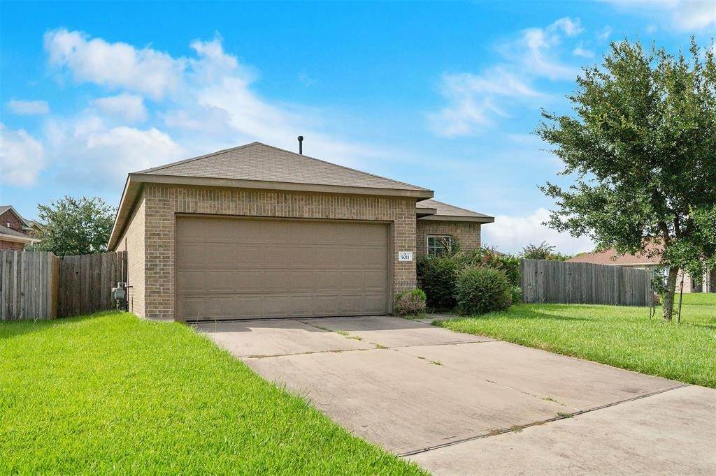 5011 Cypress Willow Drive - Photo 1