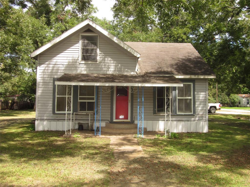 421 Belle Street - Photo 1