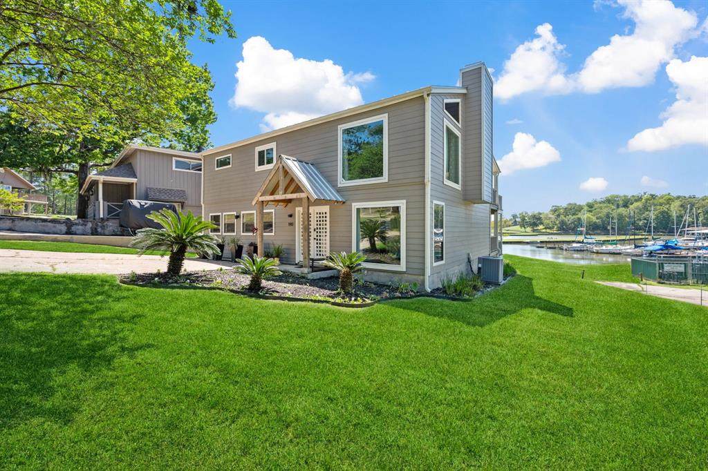 190 Harbour Row Drive - Photo 1