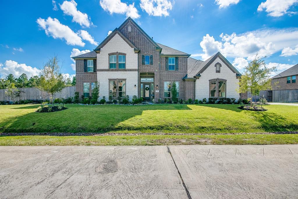 904 Pinecrest Court - Photo 1