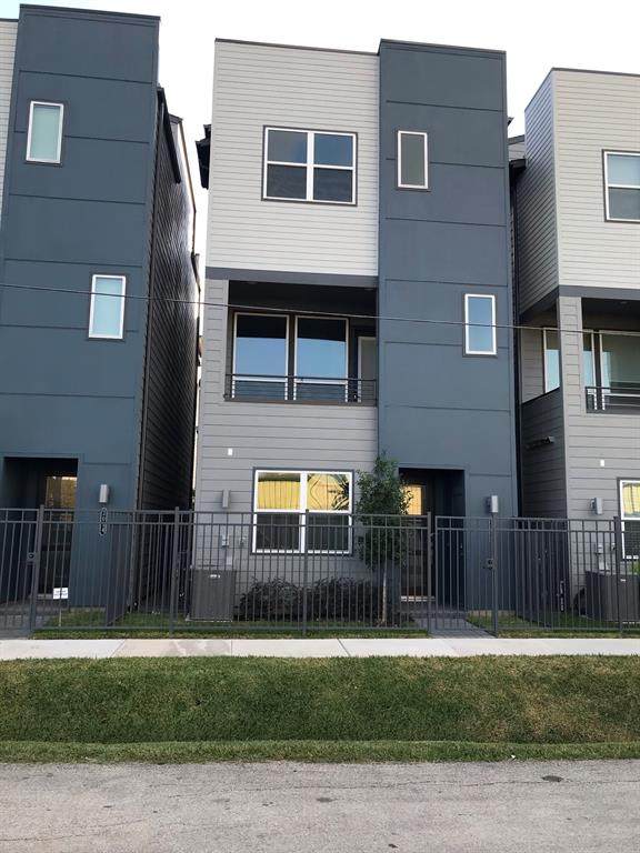3012 Charline Avenue - Photo 1