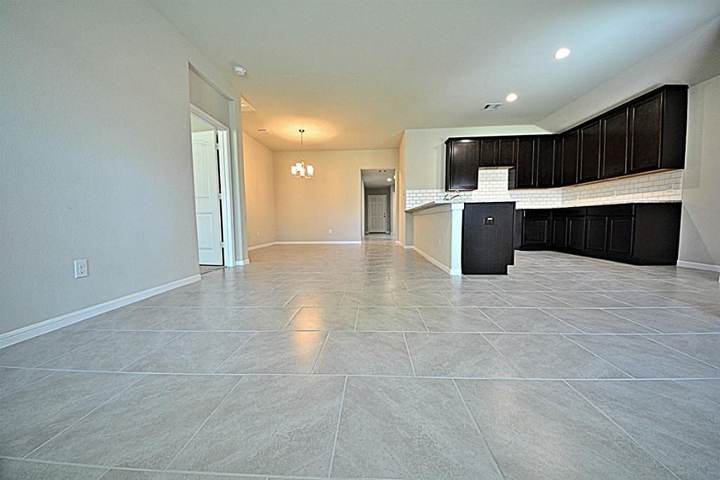 707 Autumn Flats Way - Photo 1
