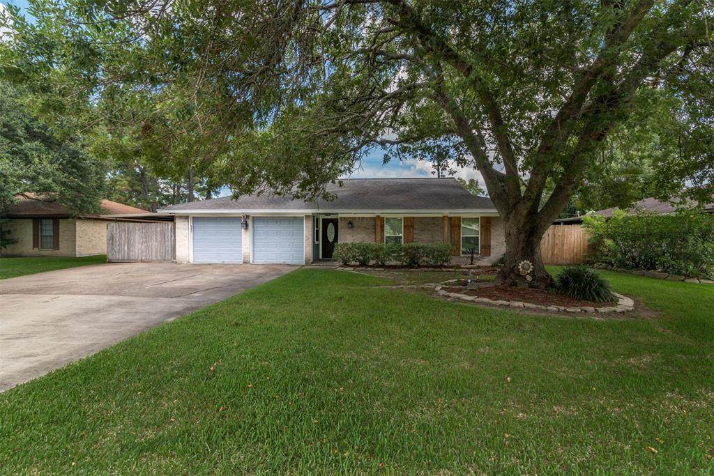 10011 Bayou Woods Drive - Photo 1