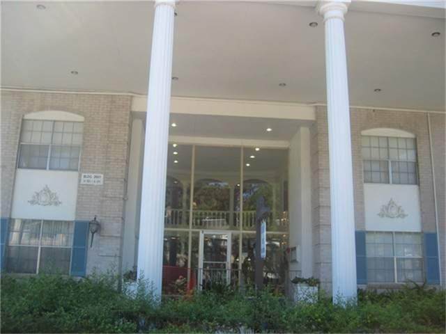 2601 Bellefontaine Street - Photo 1