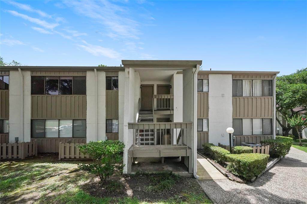 12100 Melville Drive - Photo 1