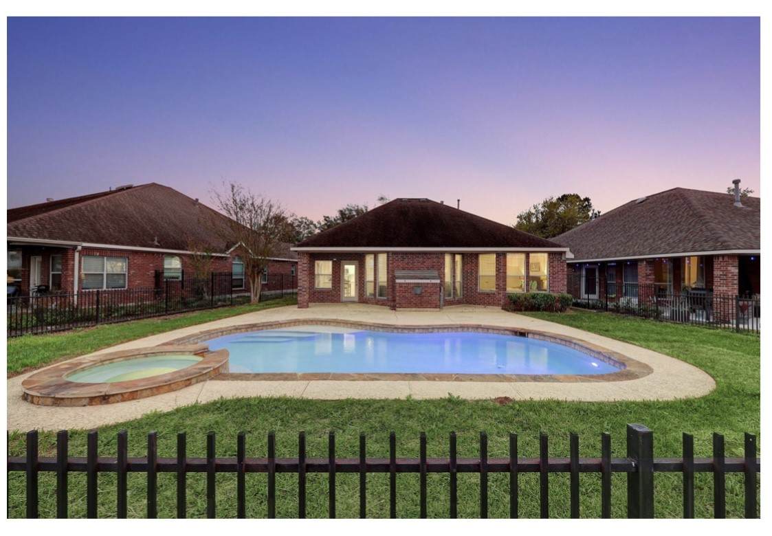 10531 Oleander Point Drive - Photo 1