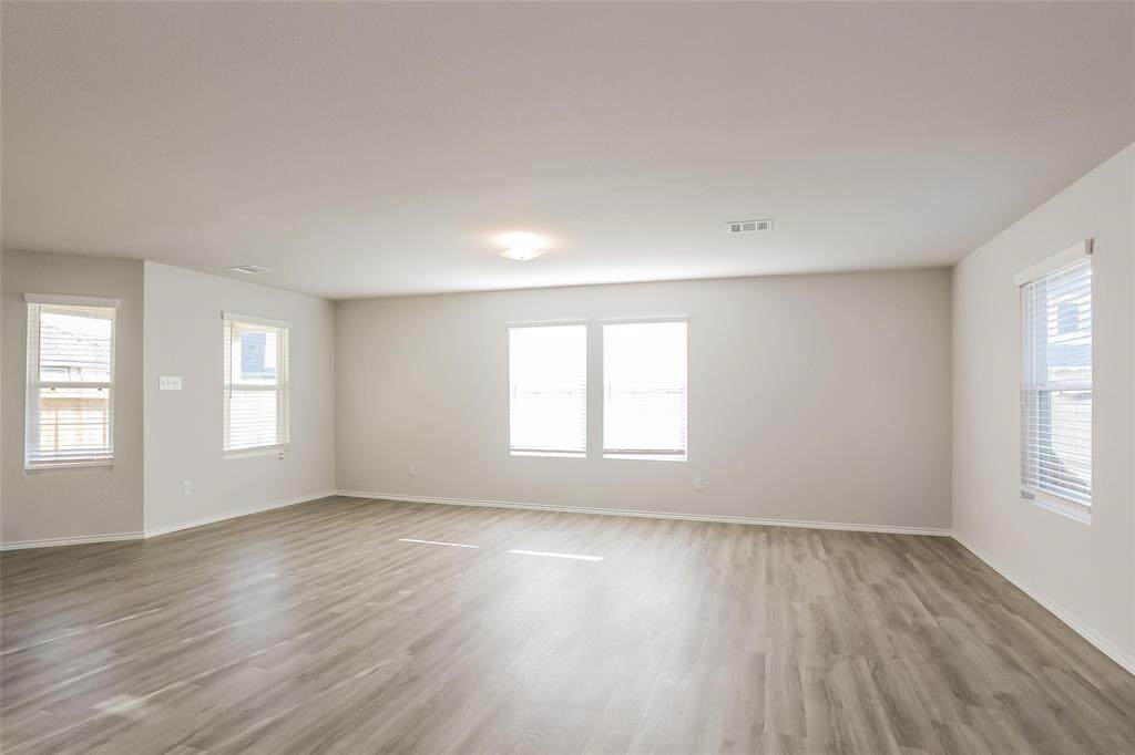 2550 Grayling Drive - Photo 1