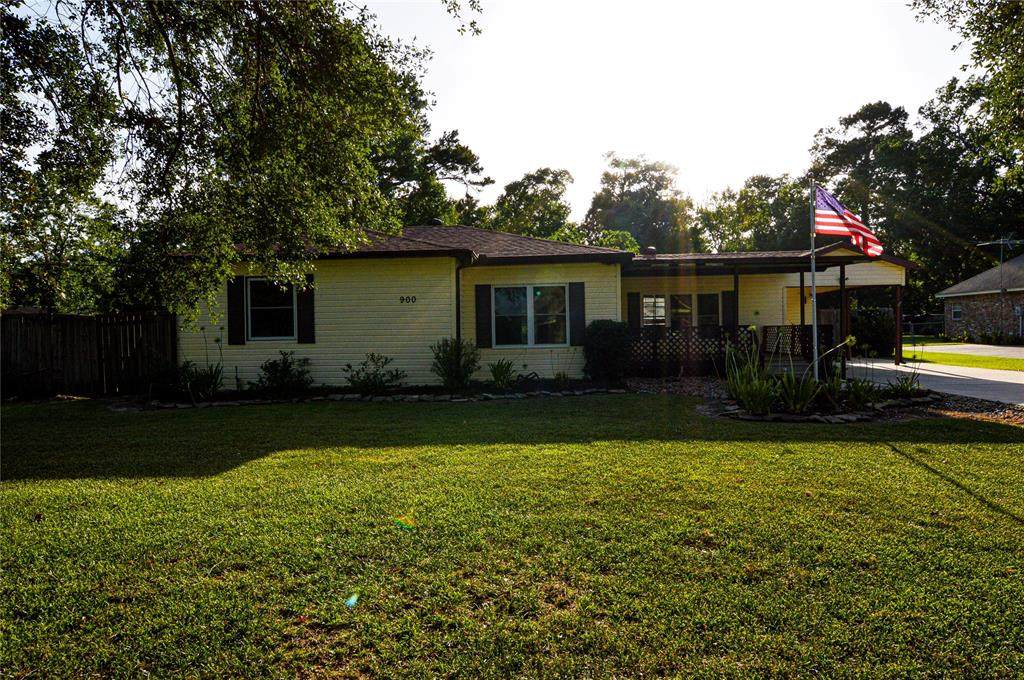 900 Ryan Road - Photo 1