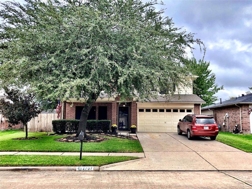 2707 Fox View Circle - Photo 1